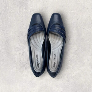 Women’s EASY STREET Entice Squared toe Pumps NAVY size 6.5 NARROW NEW IN BOX